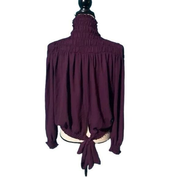 ✨Venus Smocked Detail Dark Purple Sz Large Top✨ - Picture 8 of 13